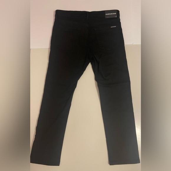 Calvin Klein Men’s Black Slim Fit Jeans - Picture 2 of 6